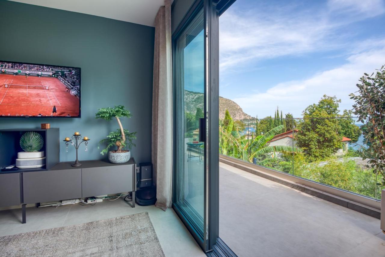 Deluxe Villa Graziella 200 M From The Beach Эз Экстерьер фото