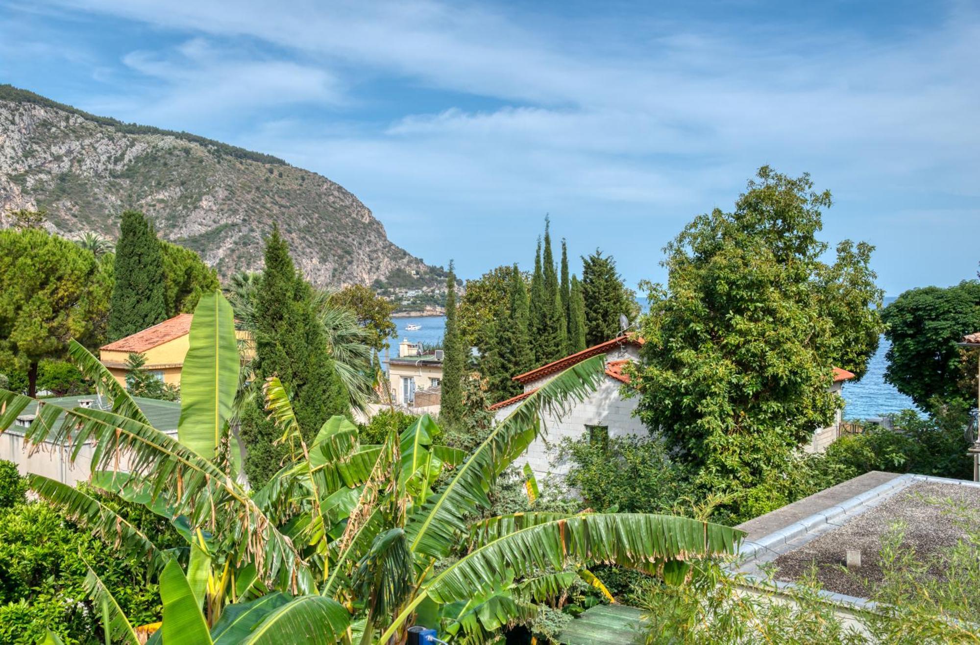 Deluxe Villa Graziella 200 M From The Beach Эз Экстерьер фото